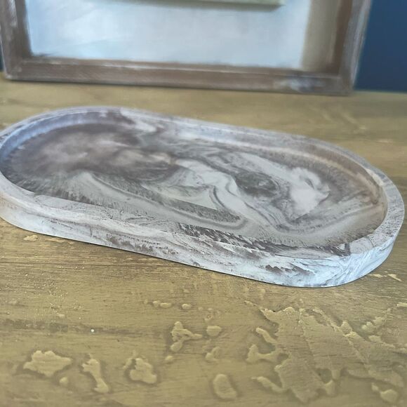 Handcrafted Resin Oval Tray - Picture 8 of 8